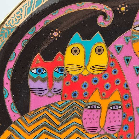 Limited Edition 1994 Colorful Laurel Burch Fabulous Felines Porcelain Plate - Picture 3 of 8